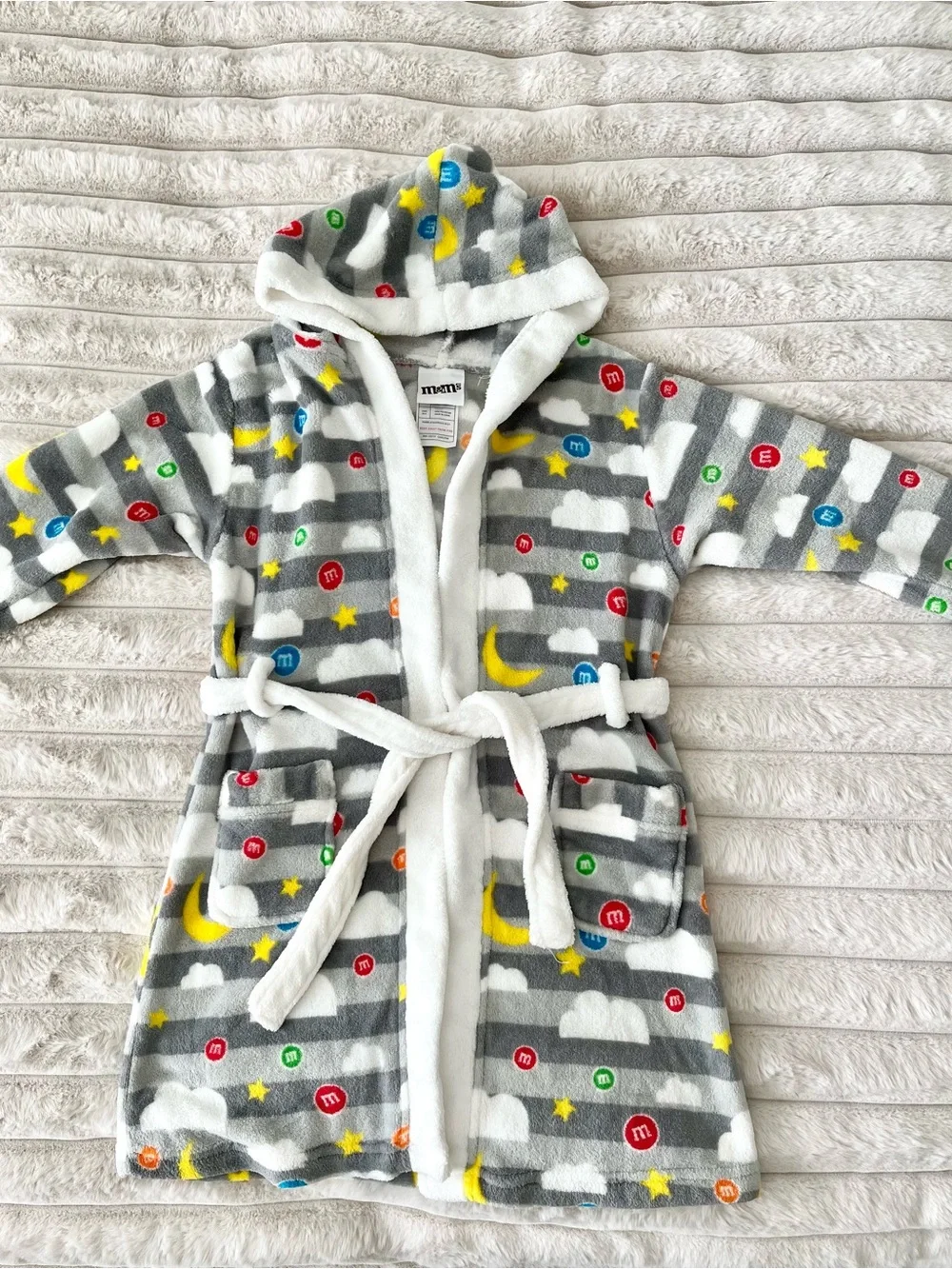 M&M’s World Kids Plush Hooded Robe Gray Candy Print Size XS 4